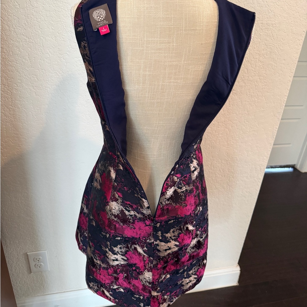 Vince Camuto Abstract Pink Navy and Silver Mini Dress - Picture 11 of 11